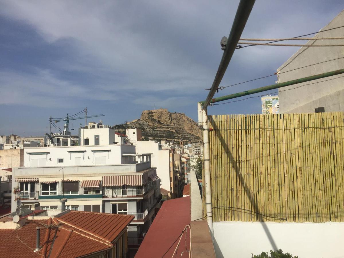 Atico Centrico Junto A La Playa Apartment Alicante Ngoại thất bức ảnh