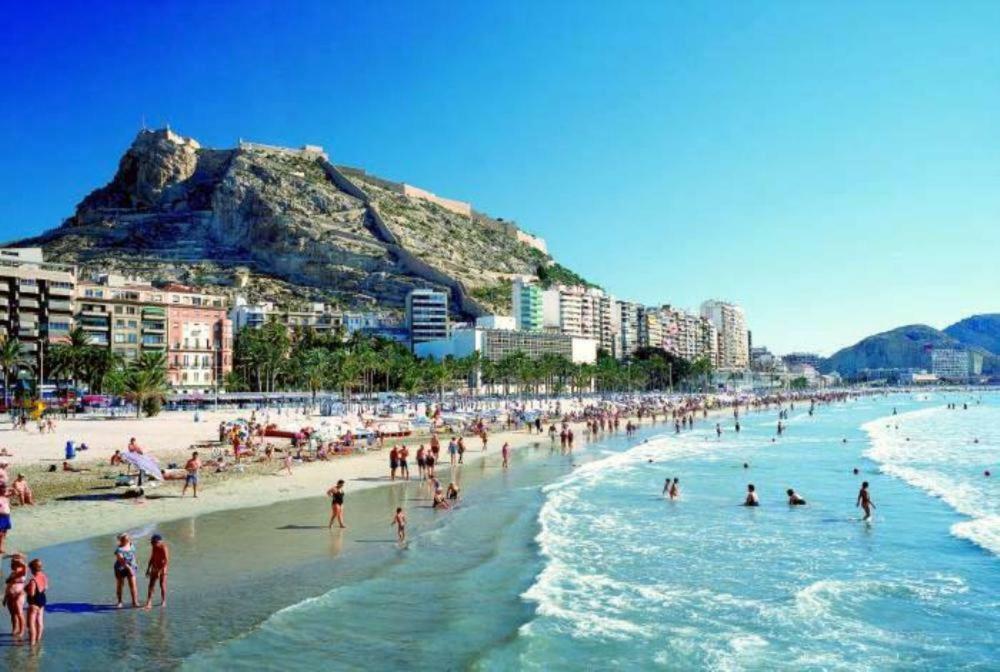Atico Centrico Junto A La Playa Apartment Alicante Ngoại thất bức ảnh